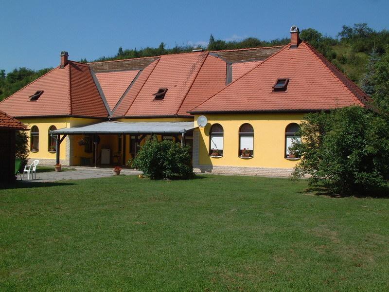 Hotel Kisecset-Vendeghaz Exteriér fotografie